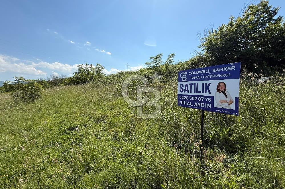 Yalova merkez de 3 kat imarlı satılık Arsa