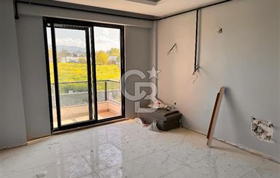 ÇİFTLİKKÖY SULTANİYE'DE 4+1 NET 188 M.KARE GİYİNME ODALI SIFIR SATILIK DAİRE.