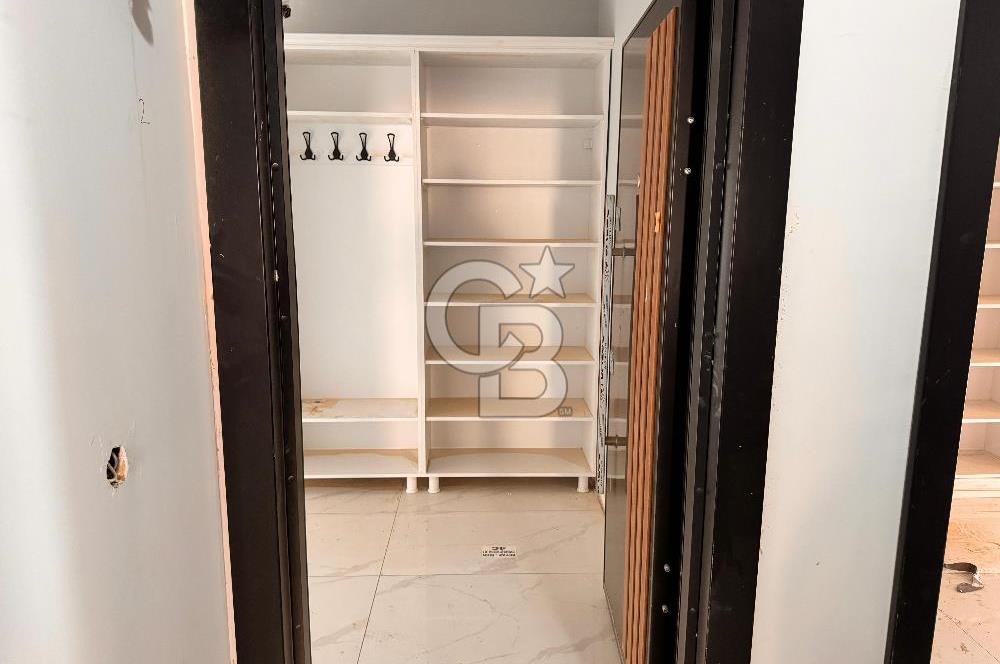 ÇİFTLİKKÖY SULTANİYE'DE 4+1 NET 188 M.KARE GİYİNME ODALI SIFIR SATILIK DAİRE.