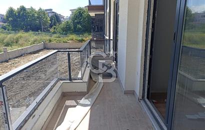 ÇİFTLİKKÖY SULTANİYE'DE 4+1 NET 188 M.KARE GİYİNME ODALI SIFIR SATILIK DAİRE.