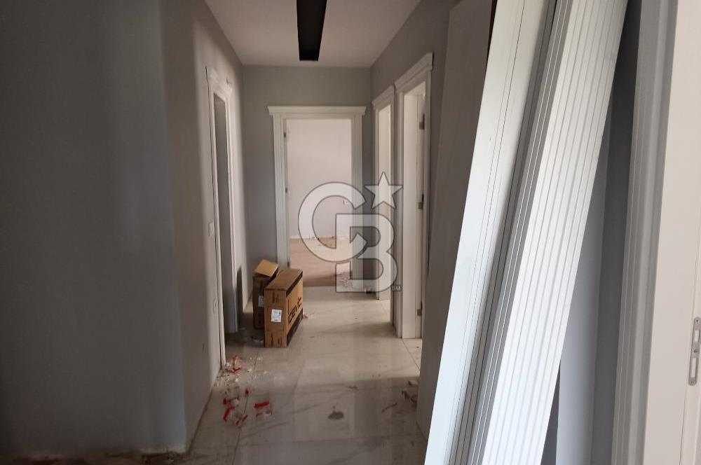 ÇİFTLİKKÖY SULTANİYE'DE 4+1 NET 188 M.KARE GİYİNME ODALI SIFIR SATILIK DAİRE.