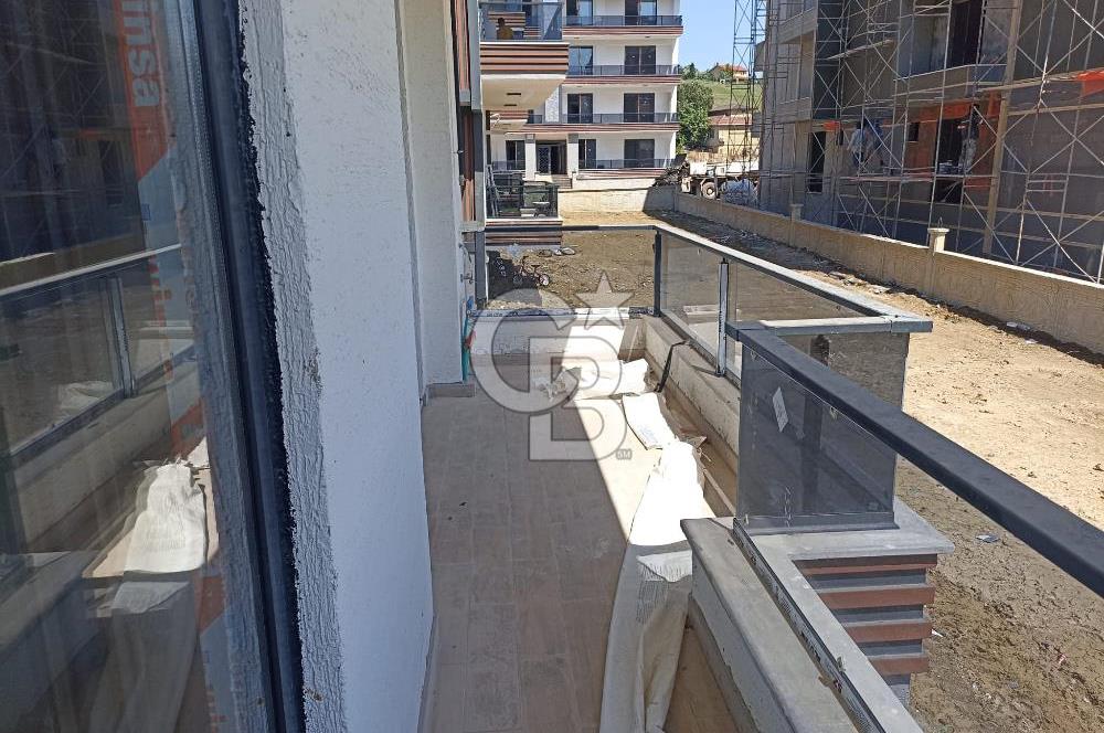 ÇİFTLİKKÖY SULTANİYE'DE 4+1 NET 188 M.KARE GİYİNME ODALI SIFIR SATILIK DAİRE.