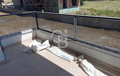 ÇİFTLİKKÖY SULTANİYE'DE 4+1 NET 188 M.KARE GİYİNME ODALI SIFIR SATILIK DAİRE.