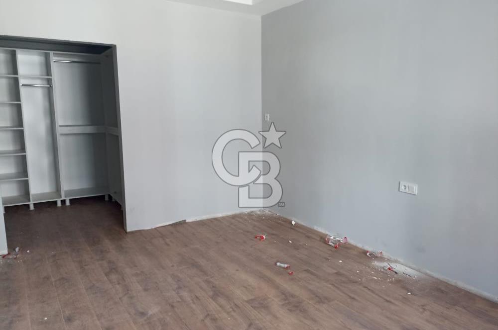 ÇİFTLİKKÖY SULTANİYE'DE 4+1 NET 188 M.KARE GİYİNME ODALI SIFIR SATILIK DAİRE.