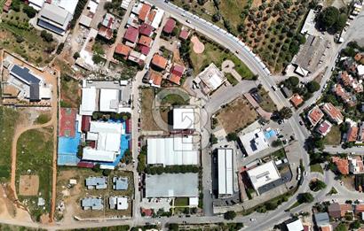 İZMİR GÜZELBAHÇE'DE LOJİSTİK VE ÜRETİME UYGUN KİRALIK DEPO ALANI 