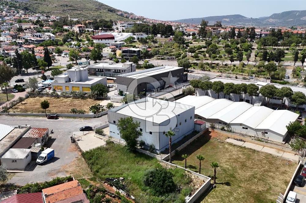 İZMİR GÜZELBAHÇE'DE LOJİSTİK VE ÜRETİME UYGUN KİRALIK DEPO ALANI 
