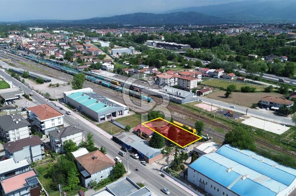 Yatırıma Uygun! Sakarya Arifiye'de 579 m² Sanayi İmarlı Arsa