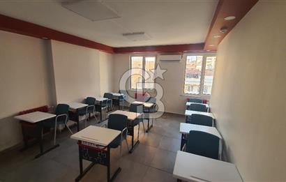 Ana Cadde Üzerinde Kurumsal Kiracılı Ticari İskanlı Ofis