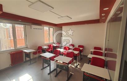 Ana Cadde Üzerinde Kurumsal Kiracılı Ticari İskanlı Ofis