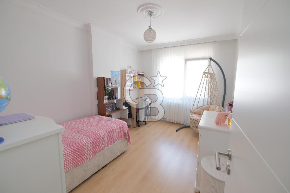 BORNOVA SEDEFTEPE VADİ EVLERİNDE SATILIK DAİRE