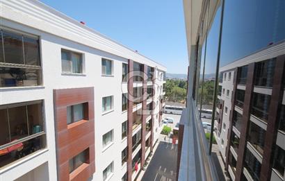 BORNOVA SEDEFTEPE VADİ EVLERİNDE SATILIK DAİRE