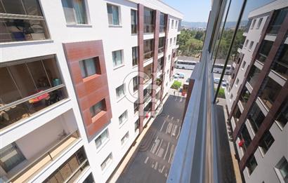 BORNOVA SEDEFTEPE VADİ EVLERİNDE SATILIK DAİRE