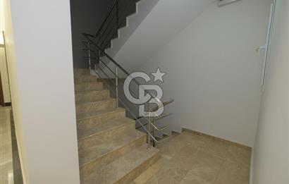 BORNOVA SEDEFTEPE VADİ EVLERİNDE SATILIK DAİRE