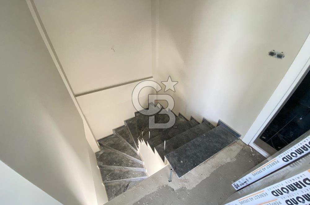 Seferihisar Akarcada Deniz manzaralı 3+1 Villa