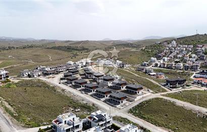 Seferihisar Akarcada Deniz manzaralı 3+1 Villa