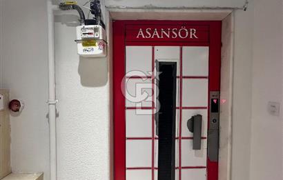 Ana Cadde Üzerinde Kurumsal Kiracılı Ticari İskanlı Ofis