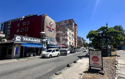 Ana Cadde Üzerinde Kurumsal Kiracılı Ticari İskanlı Ofis