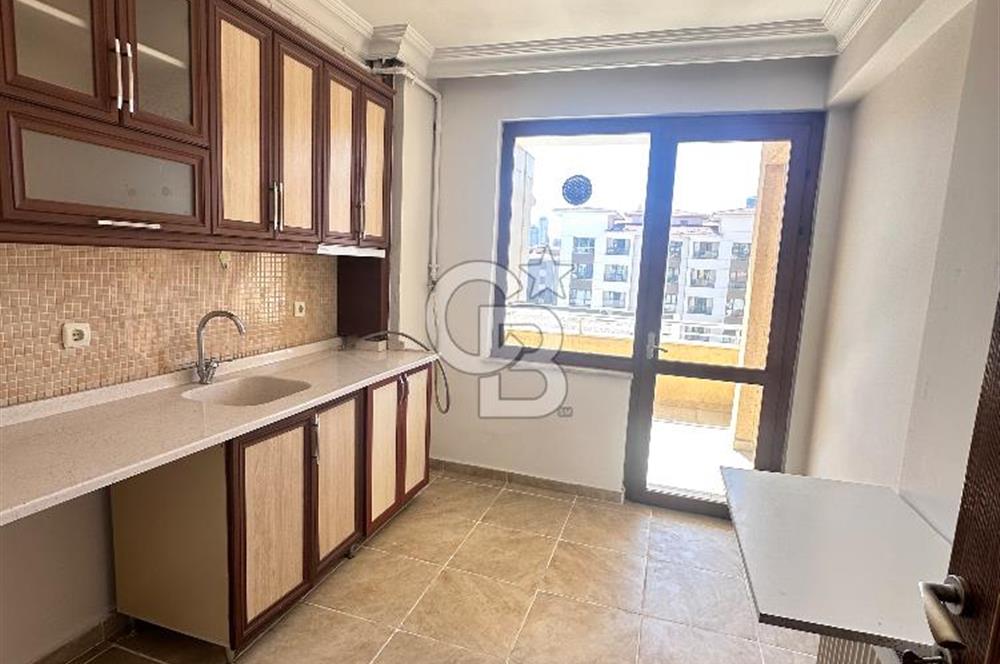 ATAŞEHİR Yenişehir Mahallesinde Metroya Yakın Kiralık 3+1 Daire