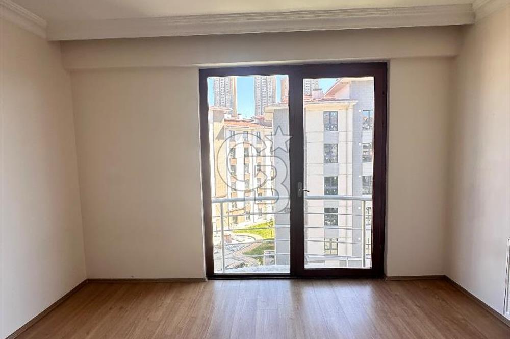 ATAŞEHİR Yenişehir Mahallesinde Metroya Yakın Kiralık 3+1 Daire