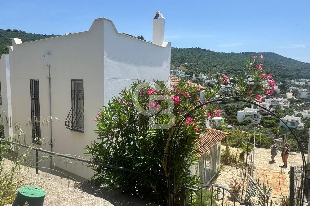 BODRUM - MİLAS - GÜLLÜK YASEMİN SİTESİ 3+1 VİLLA
