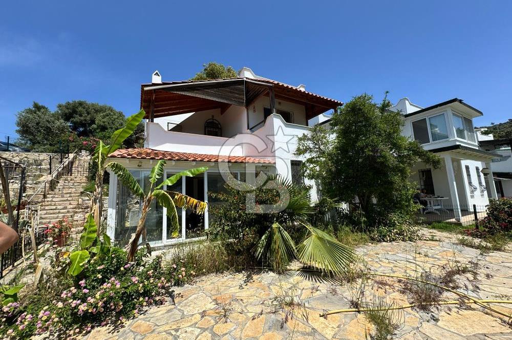 BODRUM - MİLAS - GÜLLÜK YASEMİN SİTESİ 3+1 VİLLA
