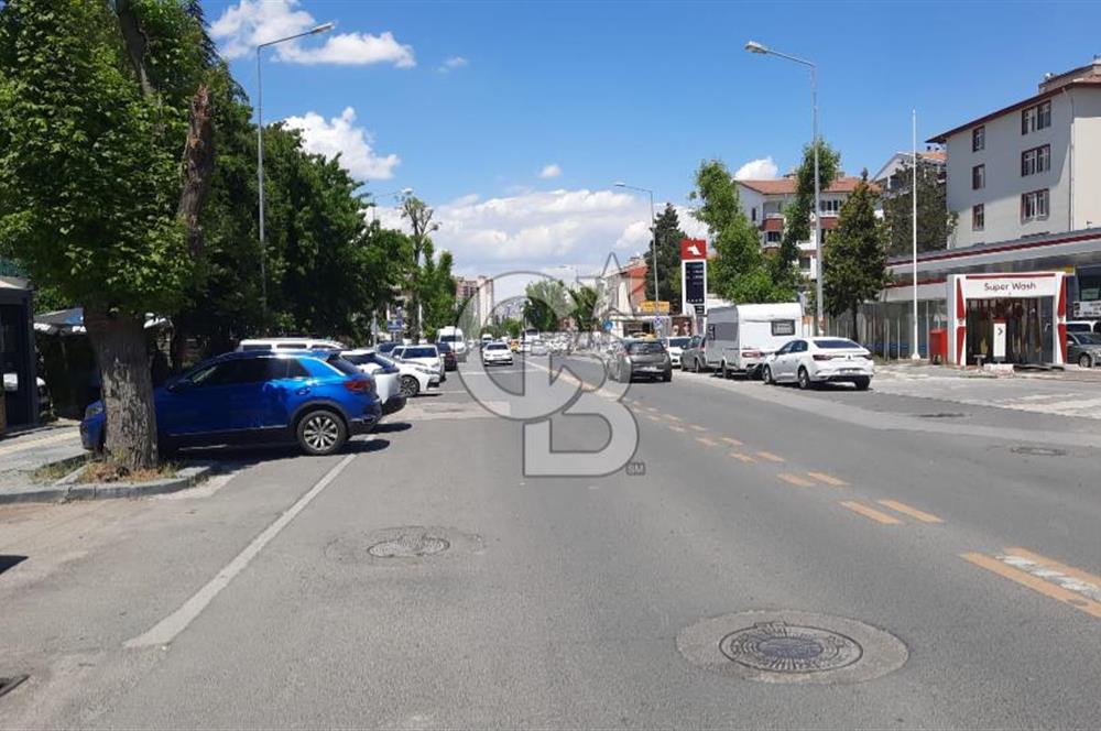 Çankaya  Emek Bişkek Caddesi Satılık Dükkan