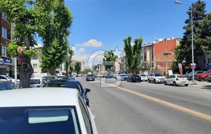 Çankaya  Emek Bişkek Caddesi Satılık Dükkan