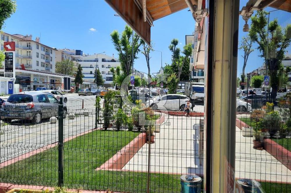 Çankaya  Emek Bişkek Caddesi Satılık Dükkan