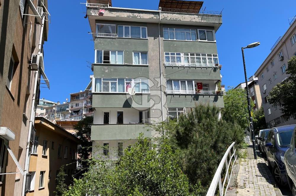 Şişli Fulyada boş yatırımlık veya oturumluk 3+1 daire