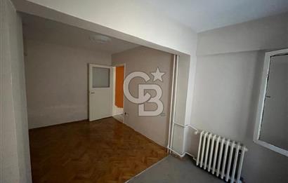 Şişli Fulyada boş yatırımlık veya oturumluk 3+1 daire
