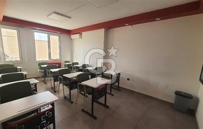 Ana Cadde Üzerinde Kurumsal Kiracılı Ticari İskanlı Ofis