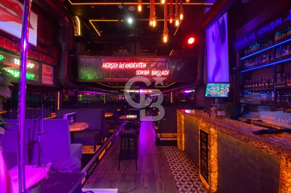 DEVREN KİRALIK PUB & GECE KULÜBÜ KONAK PASAPORTUN KALBİNDE