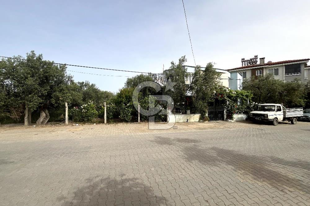 ÇANAKKALE KÜÇÜKKUYU MIHLIDA 300 M2 ARSA İÇERİSİNDE MÜSTAKİL EV