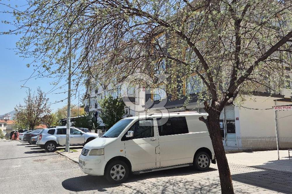ABİDİNPAŞA BAĞLARBAŞI CADDESİNDE 60 M2 SATILIK DÜKKAN