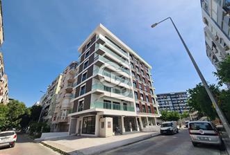 BOSTANLI'DA KÖŞEBAŞI 3+1 SIFIR ARA KAT SATILIK DAİRE