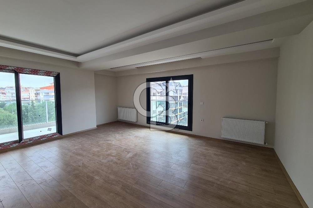 BOSTANLI'DA KÖŞEBAŞI 3+1 SIFIR ARA KAT SATILIK DAİRE