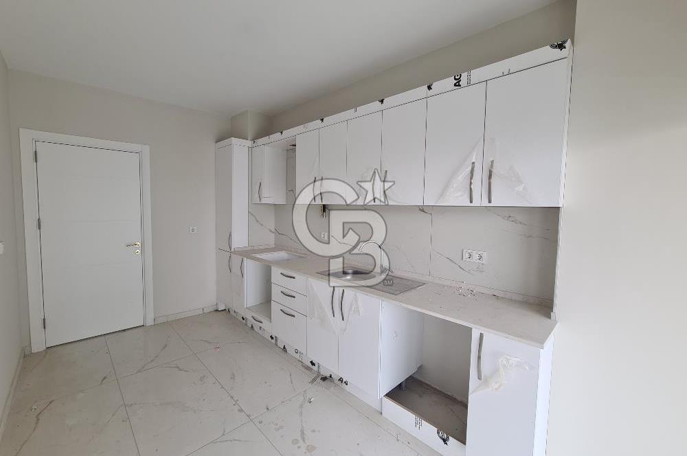 BOSTANLI'DA KÖŞEBAŞI 3+1 SIFIR ARA KAT SATILIK DAİRE