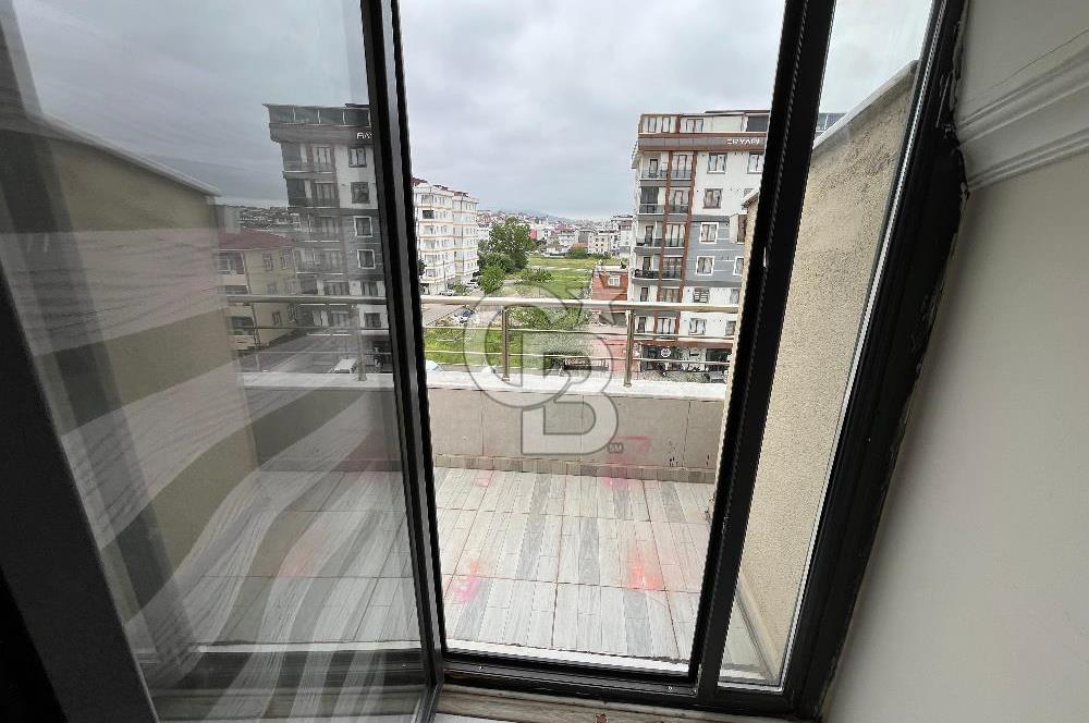 İSTANBUL SULTANBEYLİ ADİL MAHALLESİNDE SATILIK 2+1 ÜST DUBLEKS
