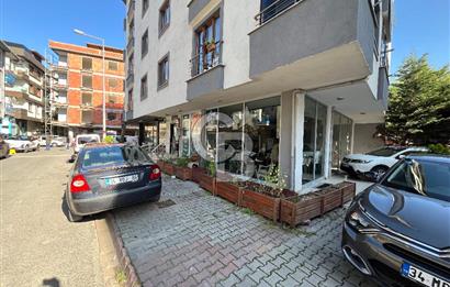 İSTANBUL SANCAKTEPEDE ANA CADDE ÜSTÜ 2 KATLI DEVREN KİRALIK CAFE