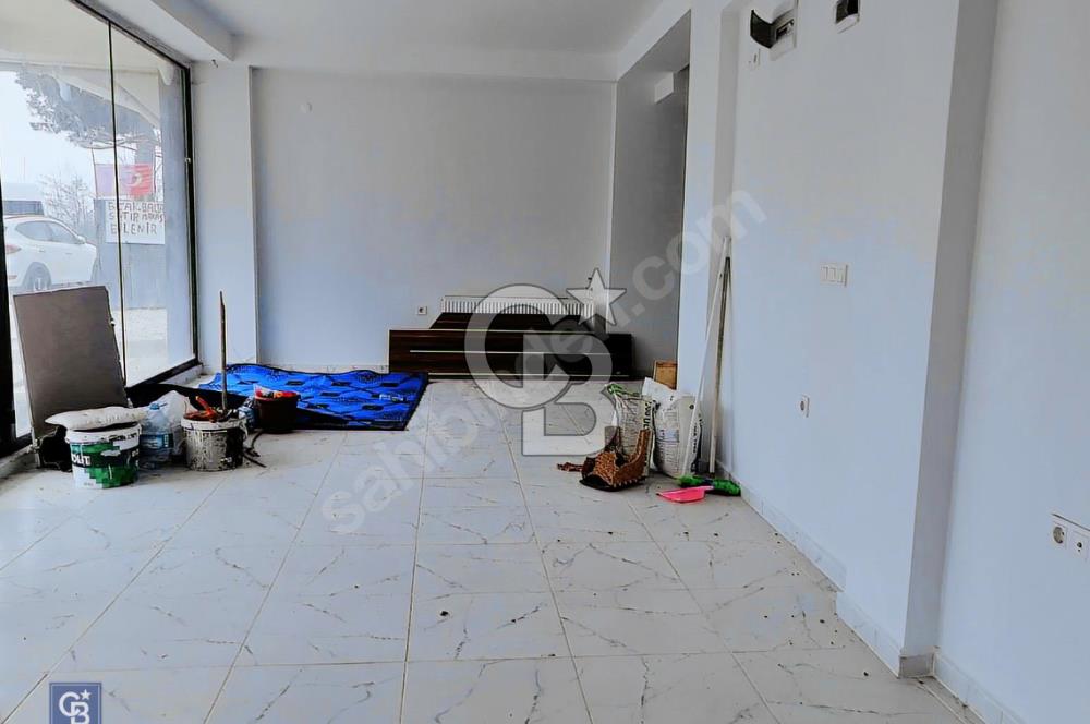 ARNAVUTKÖY MERKEZ'DE AVLU34'E YAKIN SATILIK DÜKKAN!!