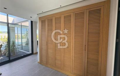 Ourland Urla'da Satılık Müstakil Villa