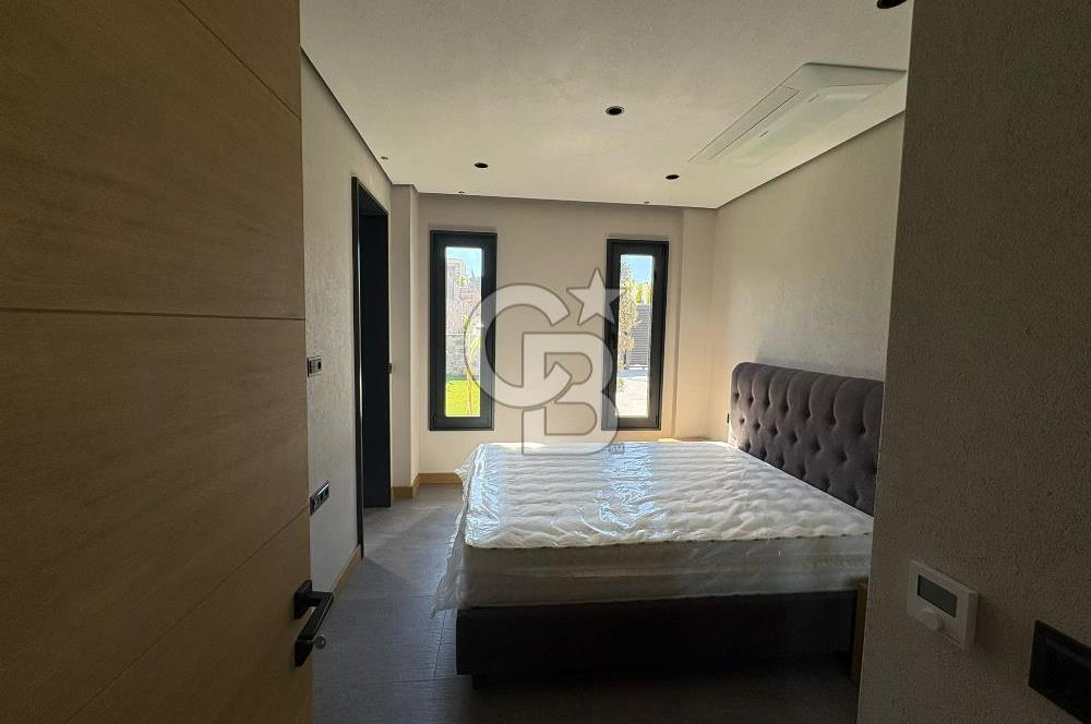 Ourland Urla'da Satılık Müstakil Villa