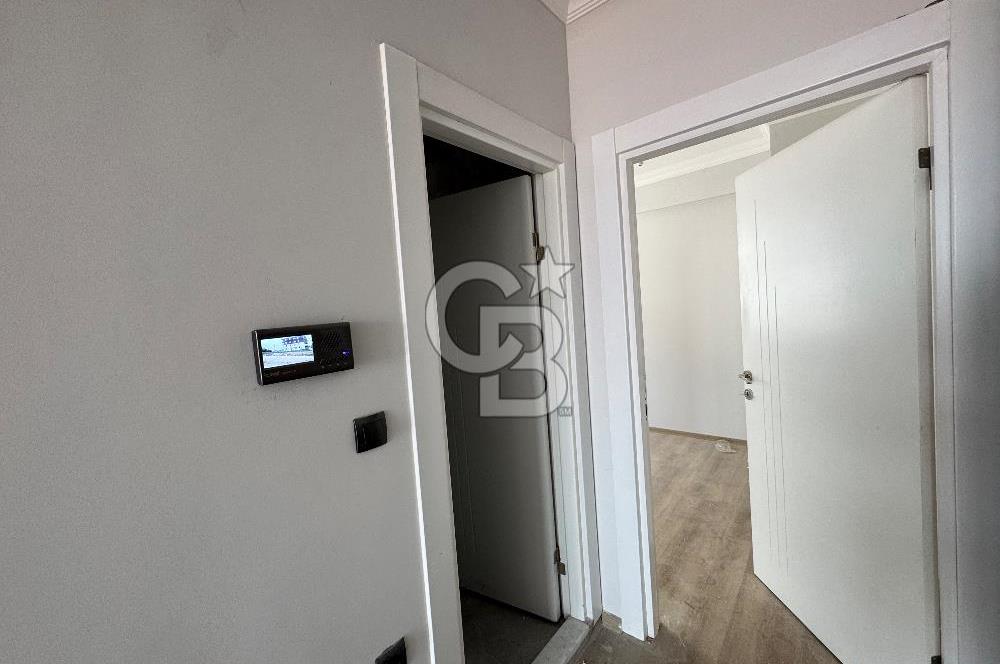 Minimalist Yaşamın En Şık Hali! Körfezde Deniz Manzaralı 1+1 Kiralık daire