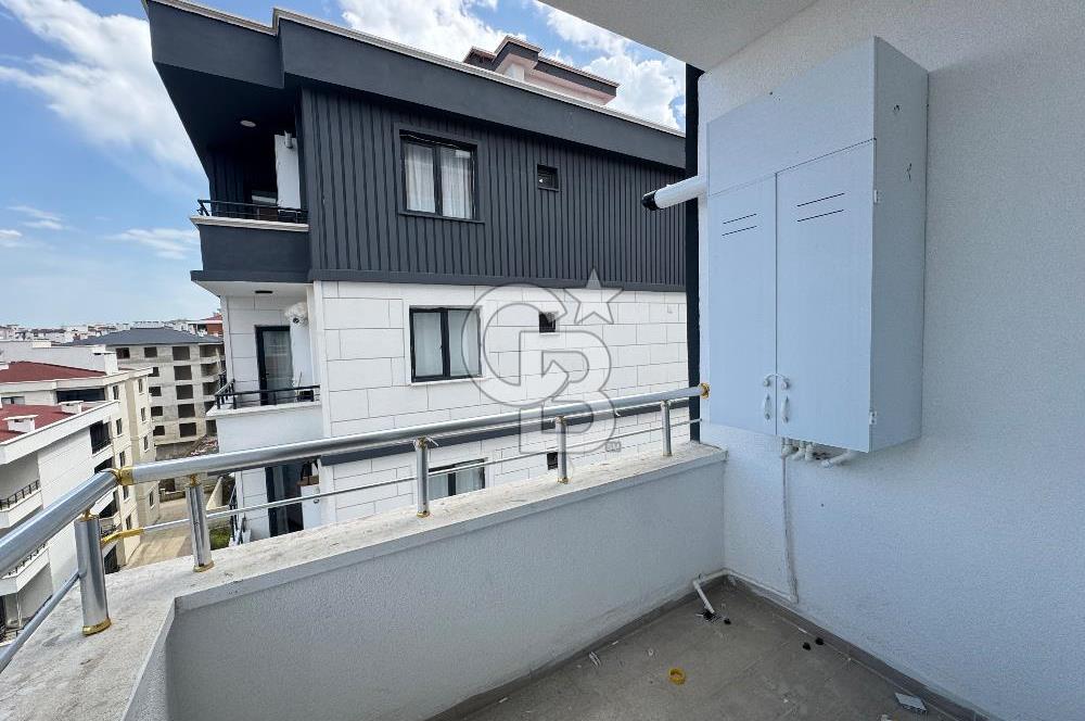 Minimalist Yaşamın En Şık Hali! Körfezde Deniz Manzaralı 1+1 Kiralık daire