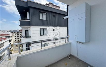 Minimalist Yaşamın En Şık Hali! Körfezde Deniz Manzaralı 1+1 Kiralık daire