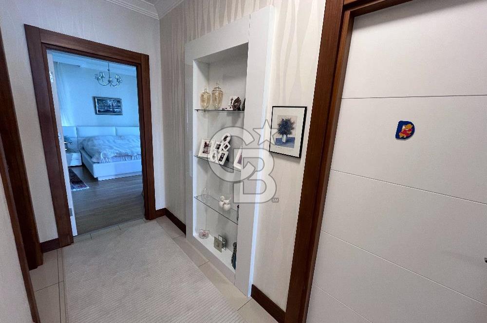 Alacaatlı Ayarslan Gold 2'de Yapılı 4+1 Kiralık Daire