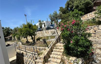 BODRUM - MİLAS - GÜLLÜK YASEMİN SİTESİ 3+1 VİLLA