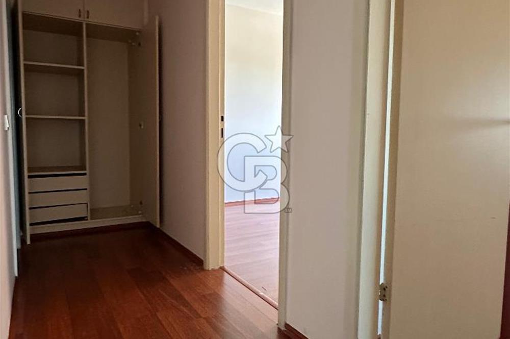 Ataşehir Ata Blokları Metropol Cepheli Kiralık 3,5+1 Daire