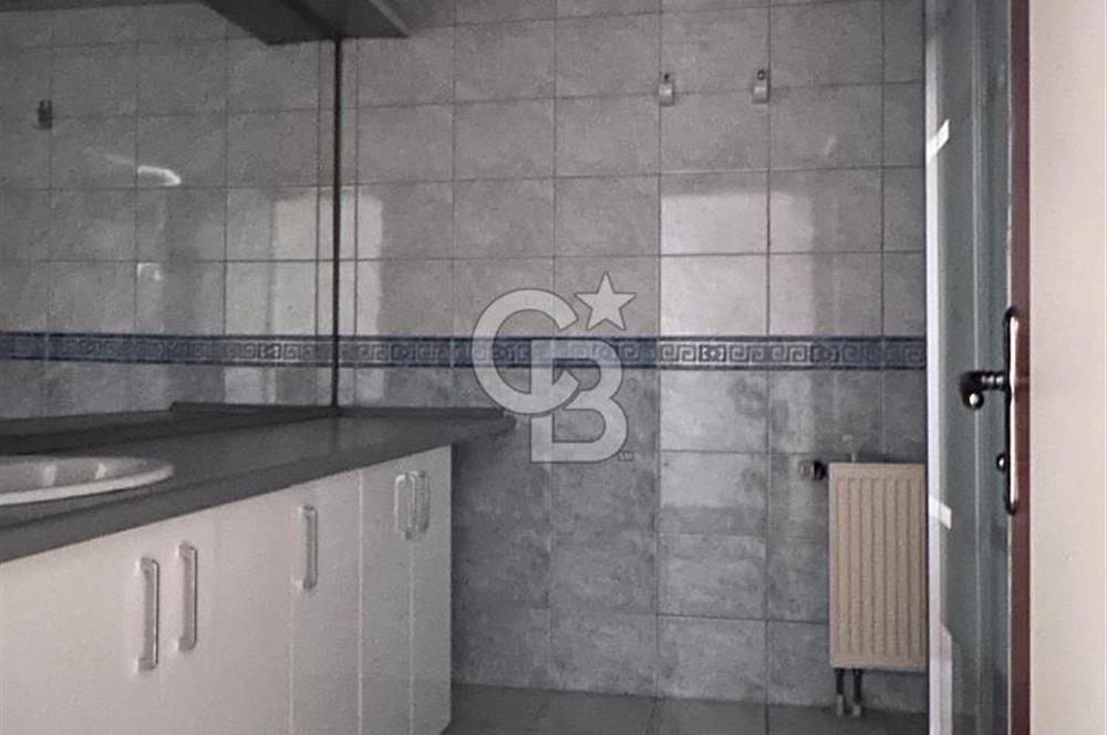 Ataşehir Ata Blokları Metropol Cepheli Kiralık 3,5+1 Daire
