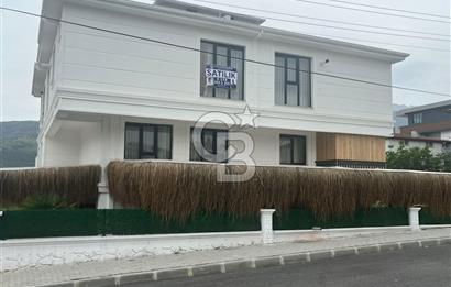 Şirinköy'de Villalar Bölgesinde 1+1 Satılık Apart
